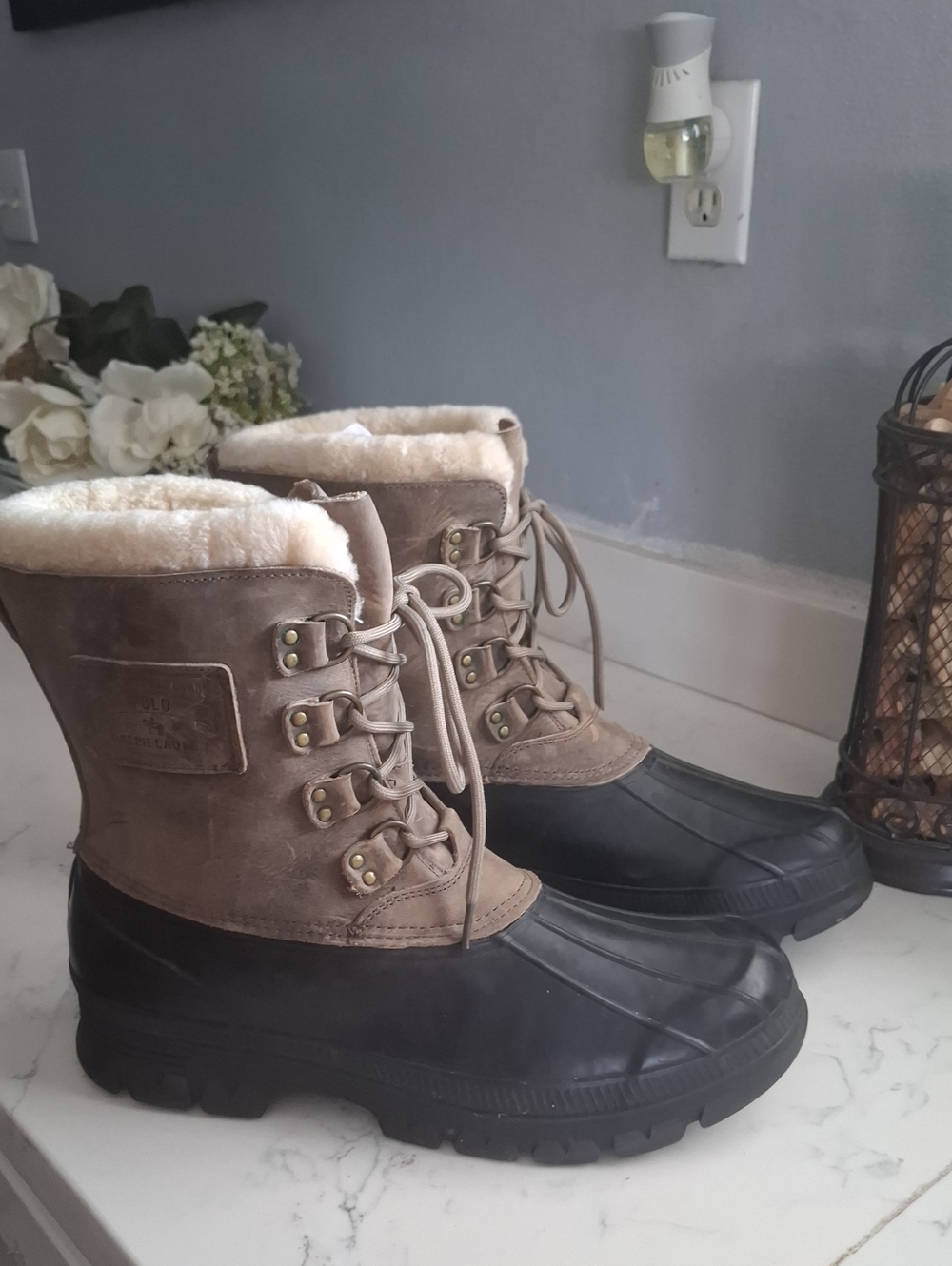 POLO RALPH LAUREN  Mens Brown and Black Waterproof Winter Boots